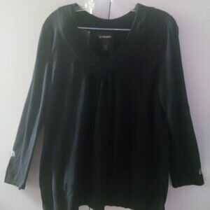 Lane Bryant Womans Plus Size 18/20 Light Solid Black Scoop Neck Knit Blouse